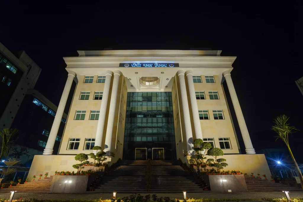 public-building-new-4